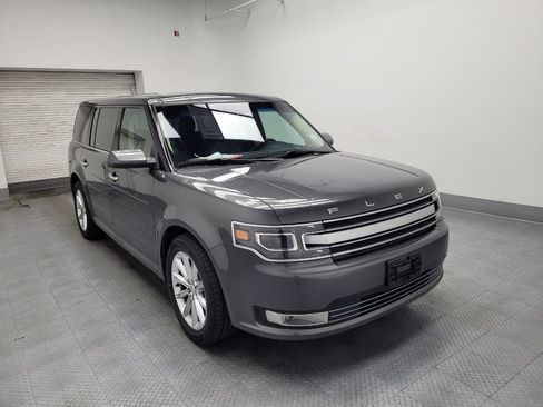 Used 2019 Ford Flex Limited image 13