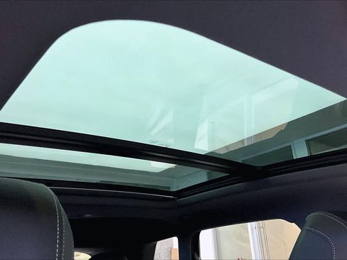 Used 2025 Audi Q4 e-tron Premium Plus w/ Premium Plus image 13