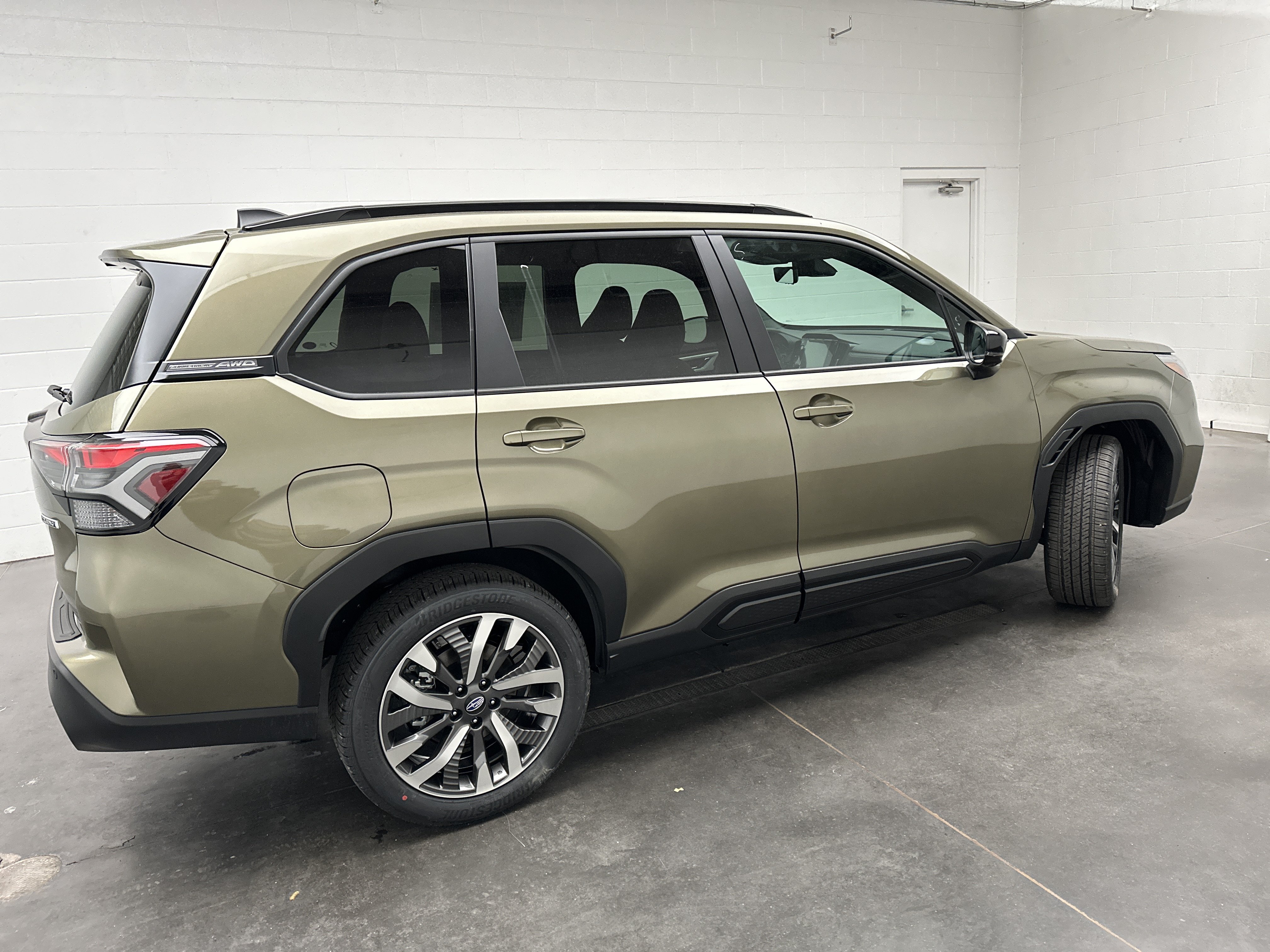 New 2026 Subaru Forester Touring AWD/4WD image 9