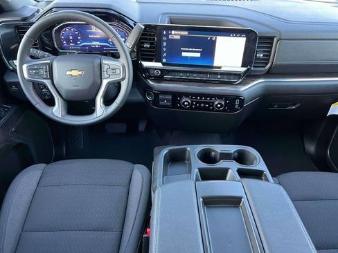 Certified 2025 Chevrolet Silverado 1500 LT AWD/4WD image 13