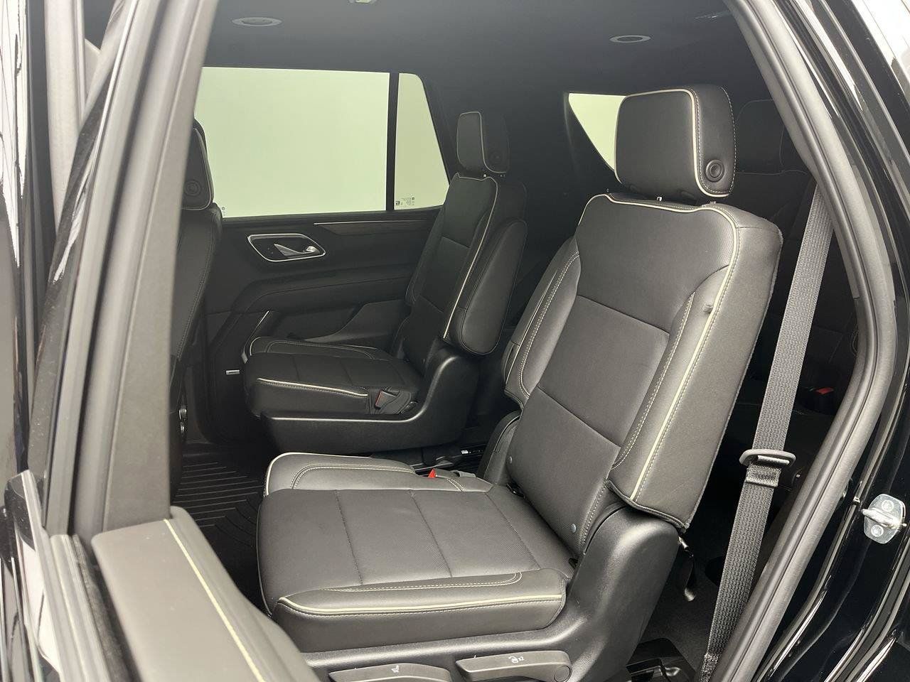 Certified 2024 Chevrolet Tahoe Premier AWD/4WD image 11