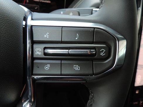 New 2026 GMC Yukon Elevation image 25