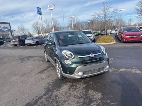 Used 2014 FIAT 500L Trekking w/ Popular Equipment Group image 5