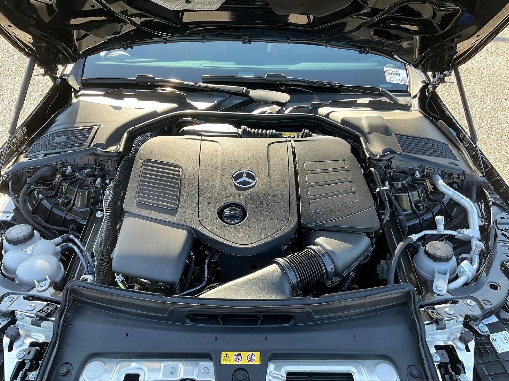 Used 2026 Mercedes-Benz C 300 4MATIC Sedan image 32