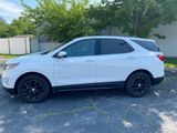 Used 2019 Chevrolet Equinox LT image 2