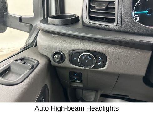 Used 2021 Ford Transit 350 XLT image 33