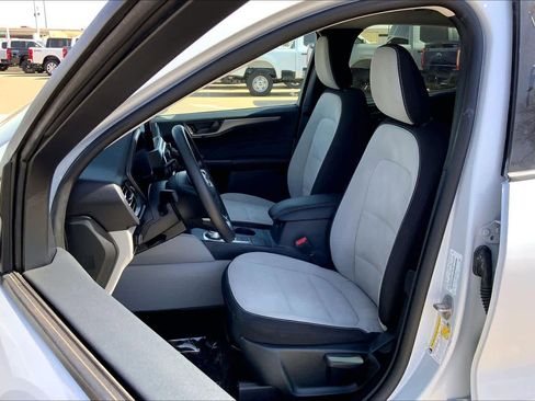 Used 2025 Ford Escape Active FWD image 8
