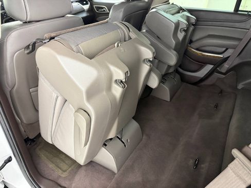 Used 2016 GMC Yukon Denali w/ Open Road Package AWD/4WD image 90
