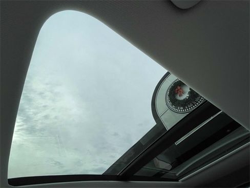 New 2026 Kia Sorento S image 12