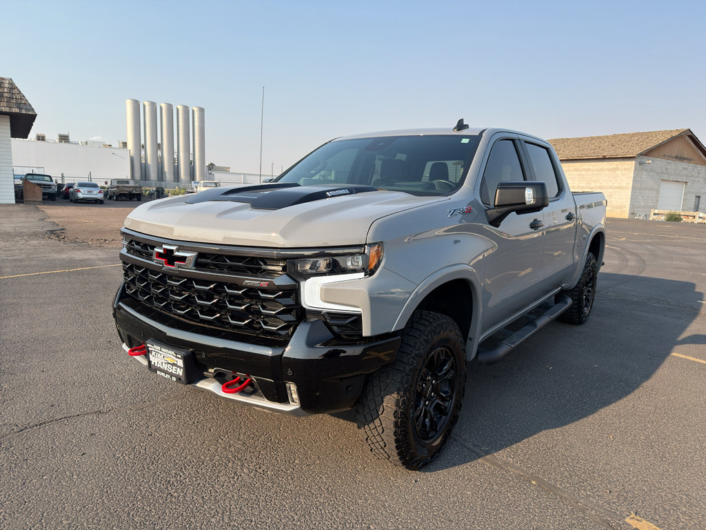 Used 2025 Chevrolet Silverado 1500 ZR2 w/ Technology Package AWD/4WD image 11