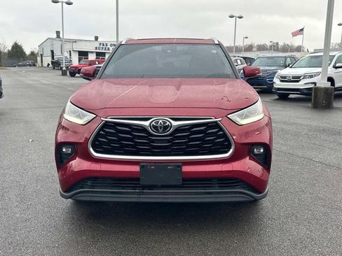 Used 2020 Toyota Highlander Limited image 12