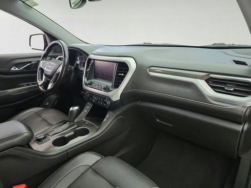 Used 2019 GMC Acadia SLT w/ GMC Pro Grade Package AWD/4WD image 29