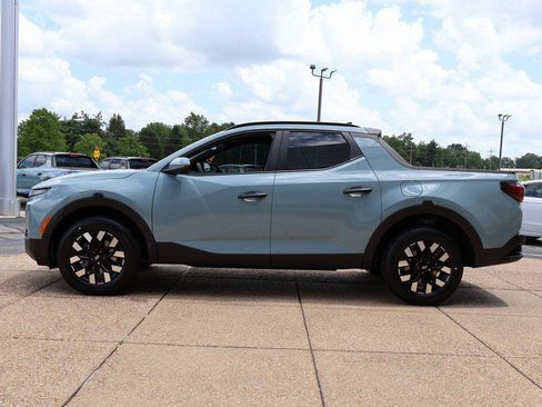 New 2025 Hyundai Santa Cruz SEL FWD image 3