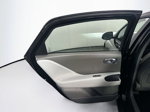 Used 2023 Hyundai Ioniq 6 SEL RWD image 27