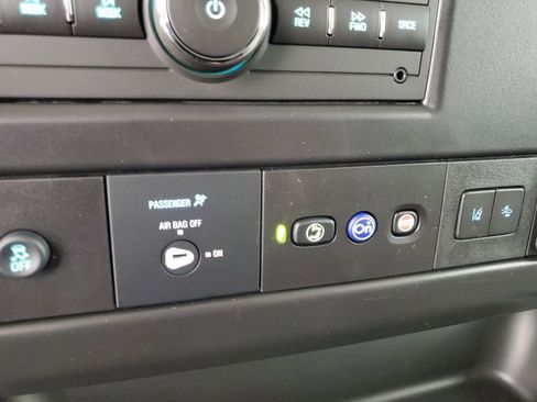 New 2025 Chevrolet Express 2500 w/ Driver Convenience Package image 17