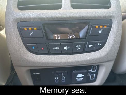 Used 2020 Honda Pilot Touring image 15