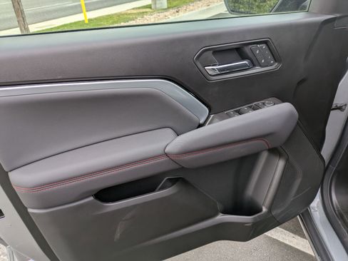 New 2026 Chevrolet Colorado Z71 w/ Technology Package image 10