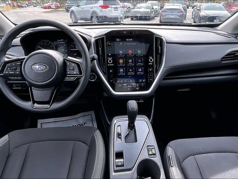 Used 2025 Subaru Crosstrek 2.5i Premium AWD/4WD image 18