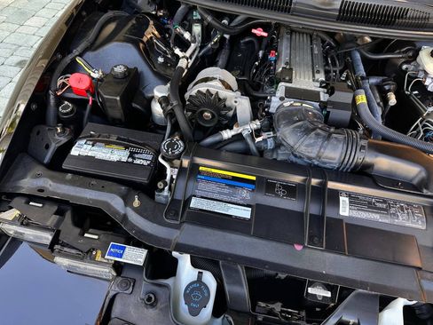 Used 1993 Chevrolet Camaro Z28 RWD image 48