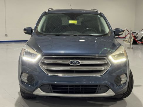Used 2018 Ford Escape Titanium image 18