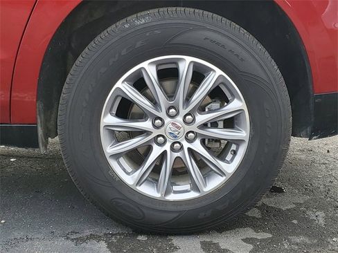 Used 2024 Buick Enclave Premium image 32