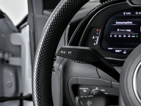 Used 2022 Audi R8 V10 performance image 36