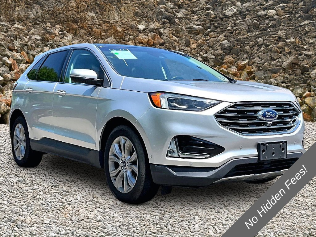 Used 2019 Ford Edge Titanium w/ Equipment Group 301A FWD image 10