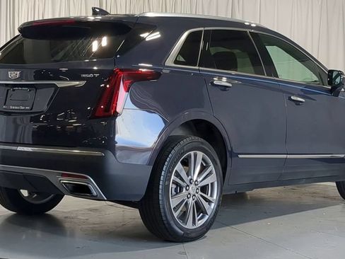 Used 2024 Cadillac XT5 Premium Luxury AWD/4WD image 8
