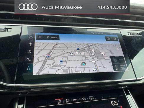 Used 2023 Audi Q8 Premium Plus w/ Premium Plus Package AWD/4WD image 17