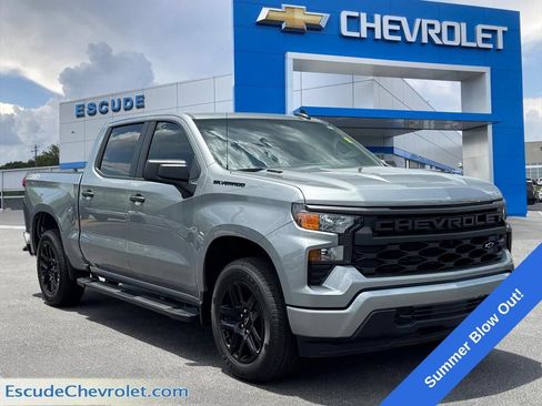 Used 2026 Chevrolet Silverado 1500 Custom w/ LPO, Dark Essentials Package AWD/4WD image 1