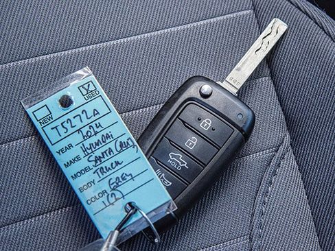 Used 2024 Hyundai Santa Cruz SE image 19