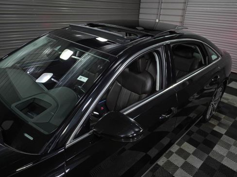 Used 2020 Audi A8 L 4.0T image 10