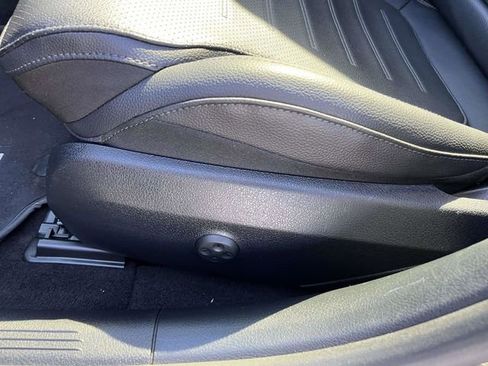 Used 2024 Mercedes-Benz C 300 Sedan image 16