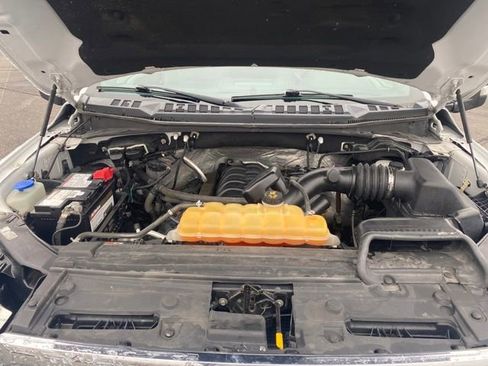 Used 2015 Ford F150 XLT w/ XTR Package image 20