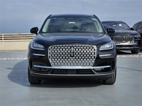 New 2026 Lincoln Corsair Premiere image 2