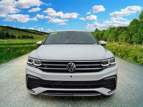 Used 2022 Volkswagen Tiguan SEL R-Line AWD/4WD image 8