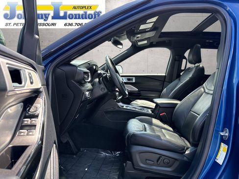 Used 2021 Ford Explorer ST w/ Equipment Group 401A AWD/4WD image 11