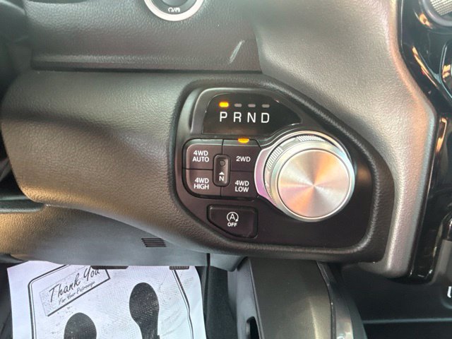 Used 2024 RAM 1500 Laramie AWD/4WD image 7
