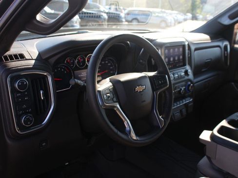 Used 2019 Chevrolet Silverado 1500 LT w/ All-Star Edition AWD/4WD image 18