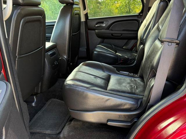 Used 2012 Chevrolet Tahoe LT w/ Suspension Package, Off-Road AWD/4WD image 8