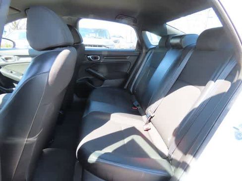 Used 2023 Honda Civic Sport image 12