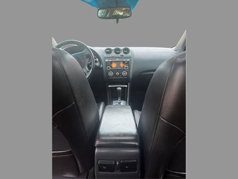 Used 2010 Nissan Altima 2.5 SL w/ SL Pkg FWD image 21