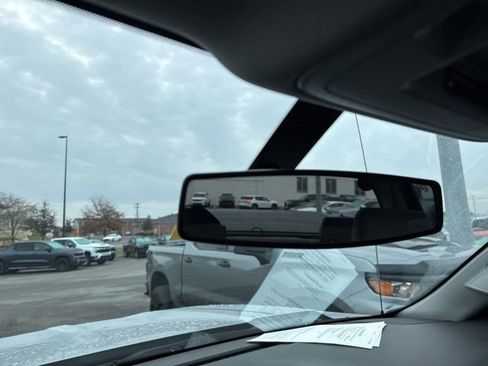 Used 2018 Chevrolet Silverado 1500 Custom w/ Rally 1 Edition image 27