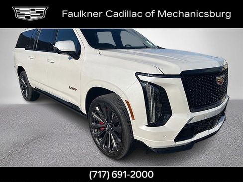 Certified 2025 Cadillac Escalade ESV V image 2