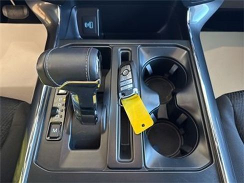 Used 2023 Ford F150 XLT image 27