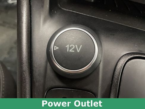 Used 2017 Ford Focus SE image 35