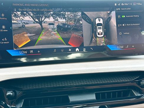New 2026 BMW 330i Sedan w/ M Sport Package RWD image 11