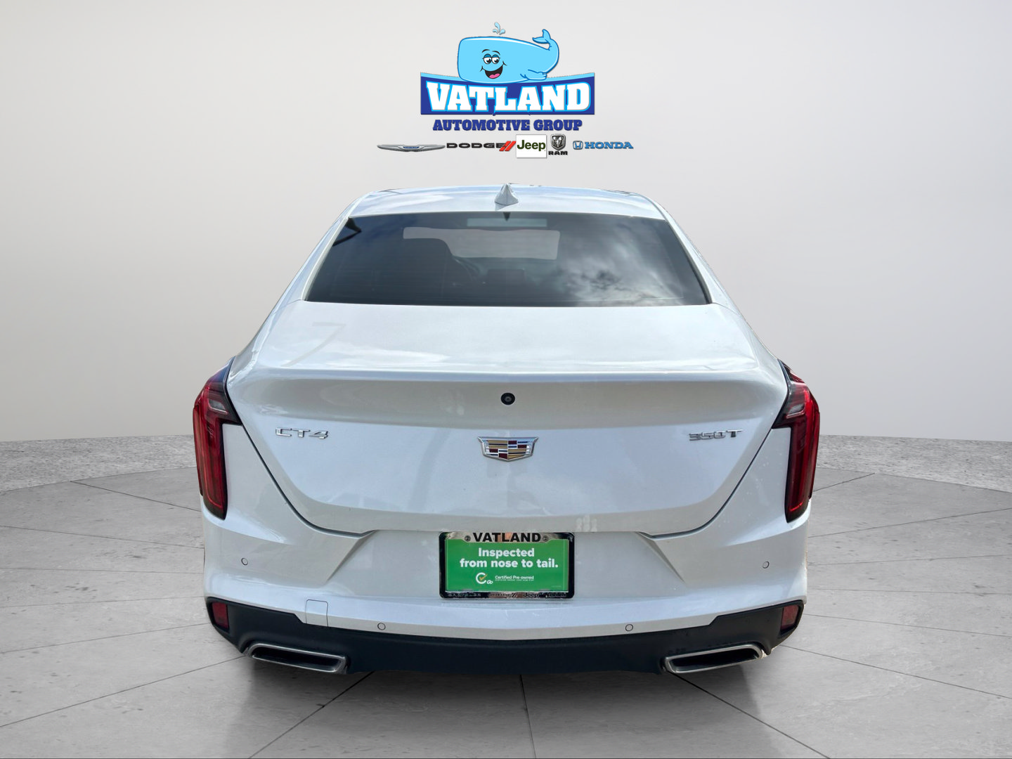 Used 2021 Cadillac CT4 Premium Luxury RWD image 4