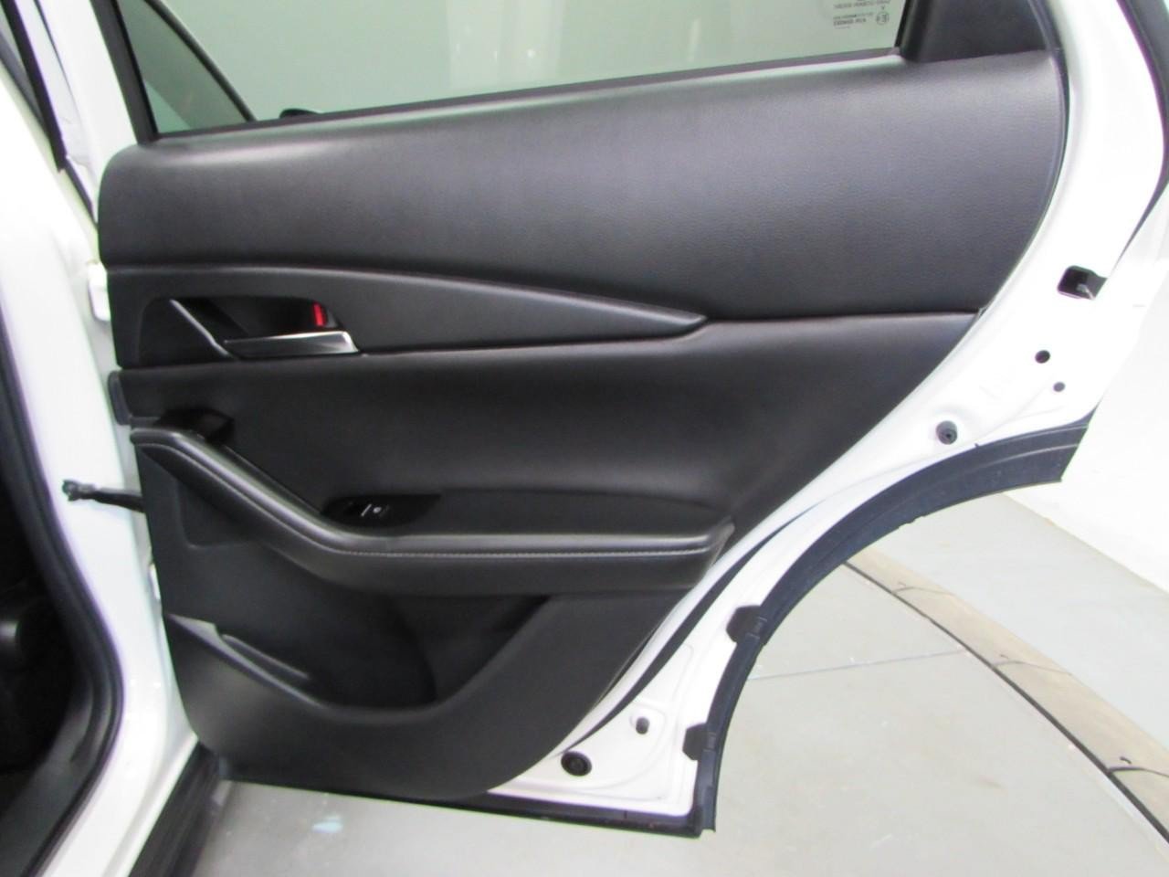 Used 2024 MAZDA CX-30 AWD 2.5 S w/ Preferred Package image 18