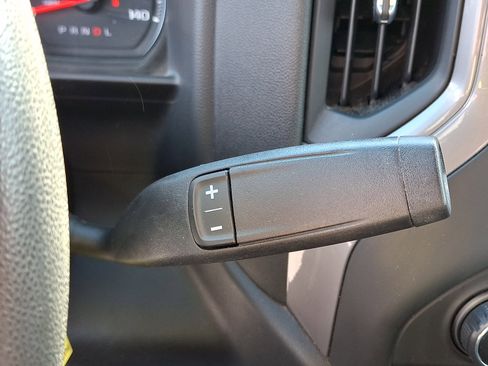 Used 2021 Chevrolet Silverado 2500 Custom w/ Custom Convenience Package image 14